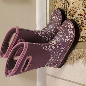 Bogs Kids Purple Floral Boots Size Youth 4 Size 37 Euro